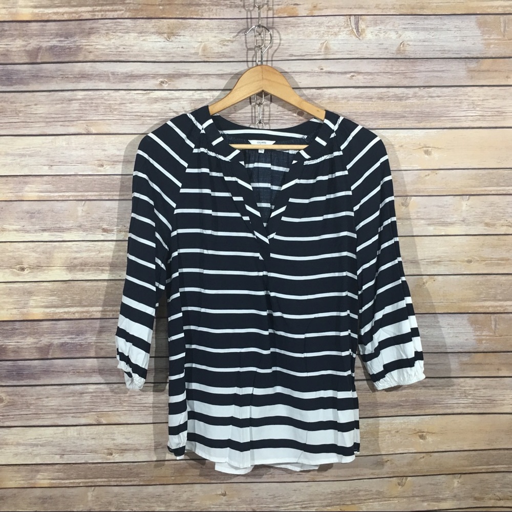 Crown & Ivy v neck Navy & white stripe top